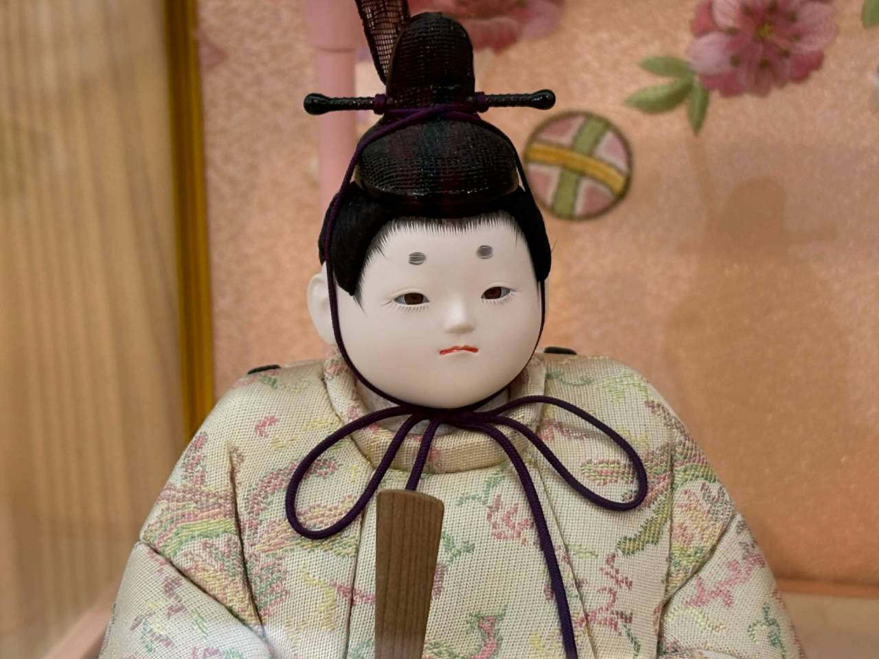 【雛蔵】幸一光・ひいな親王飾り 幸一光の特徴を活かした限定柄雛人形と親王飾り五人飾りの魅力を徹底