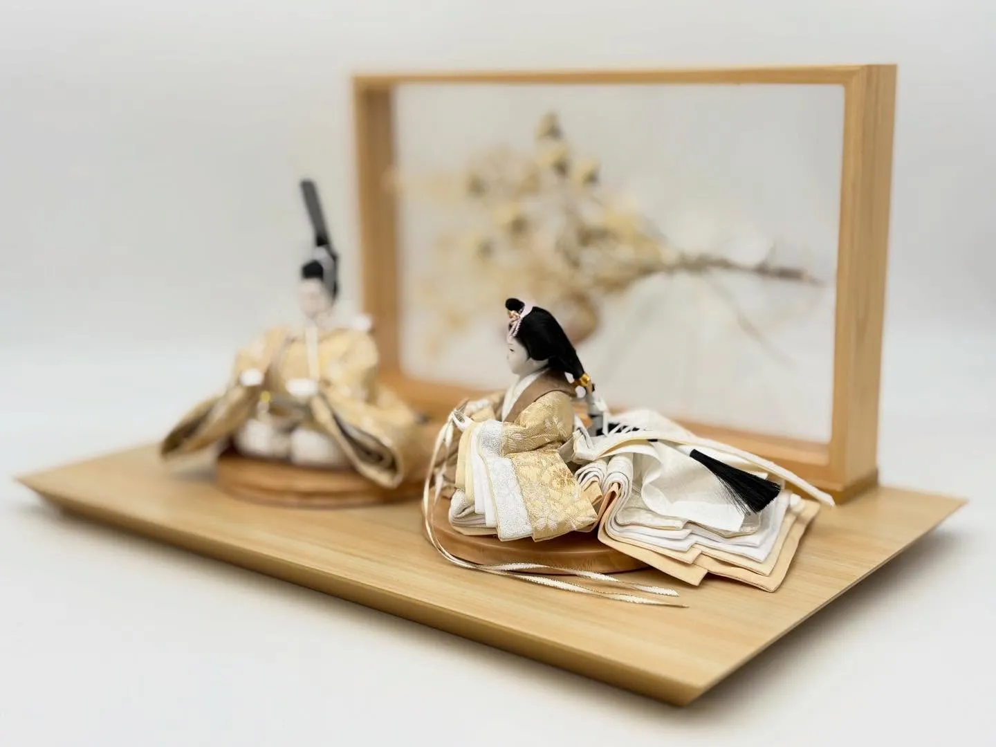 近頃ではこういったインテリア調のものも多くなりました。