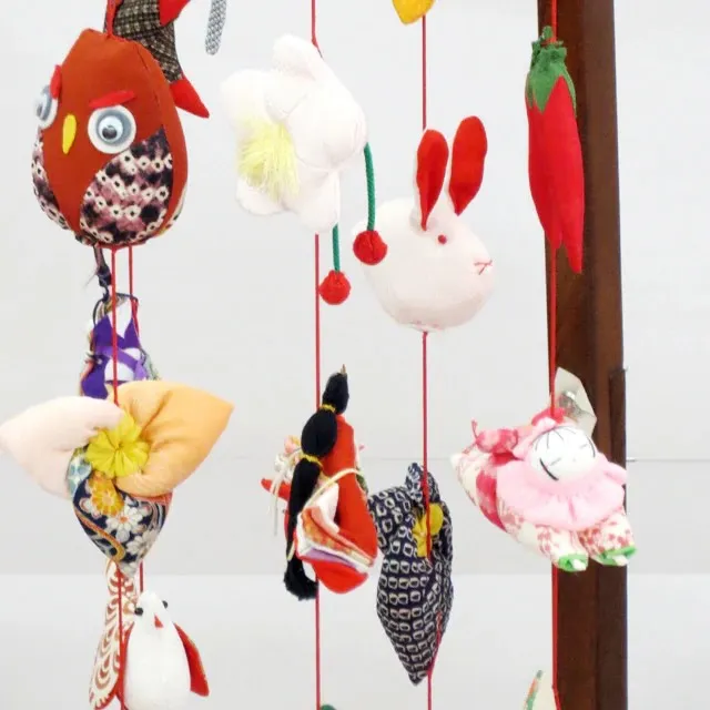 伝統を受け継ぐ雛のつるし飾りの魅力